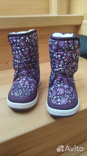 Продам сапожки 23размер в хорошем состоянии