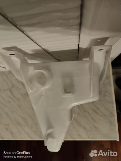 Бачок омывателя лобового стекла Suzuki Vitara 2021