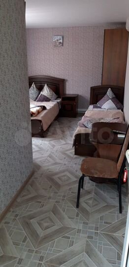 Комната 12 м² в > 9-к., 1/2 эт.