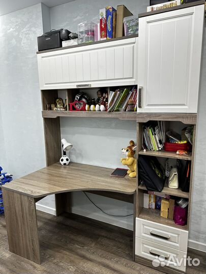 Детский школьный уголок