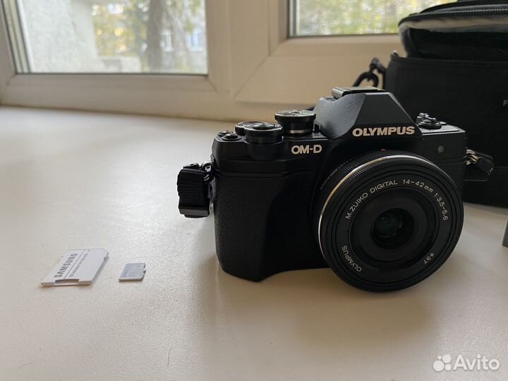Фотоаппарат olympus om d e m10 mark iii