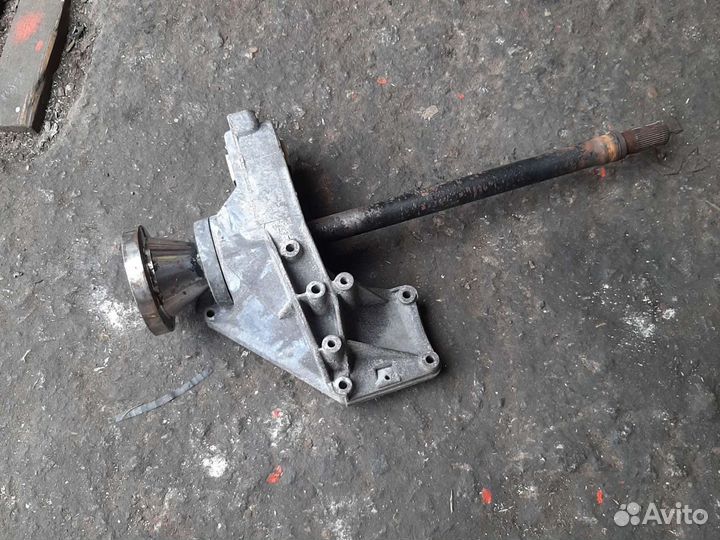 Промежуточный вал Мерседес Вито 638