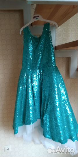 Платье с пайетками прокат