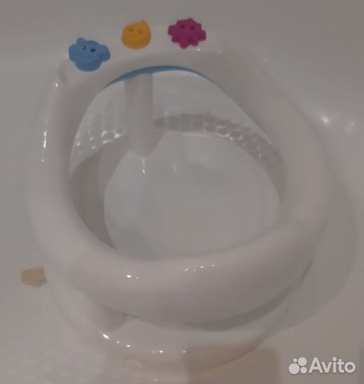 Стульчик для купания на присосках