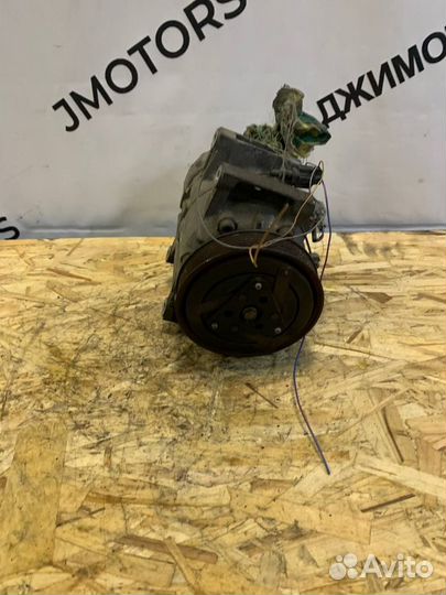 Компрессор кондиционера Nissan X-trail T30 QR20DE