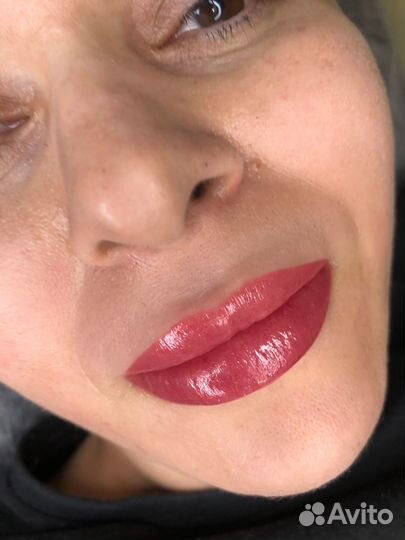 Перманентный макияж бровей губ век