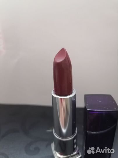 Сливовая помада Maybelline, тон 411 plum rule