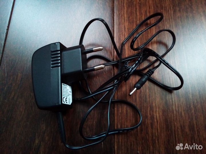 Зарядное устройство для Philips и Motorola