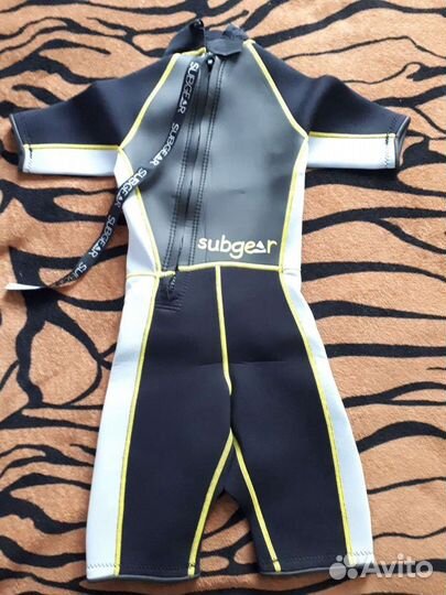 Гидрокостюм