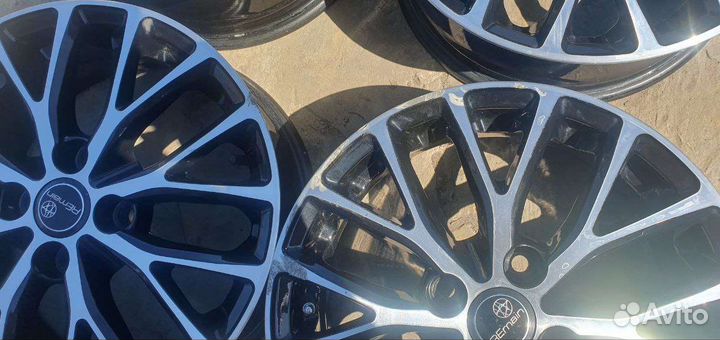 Продаю литые диски RST R015