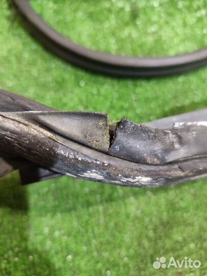 Резинки дверей Mercedes w124