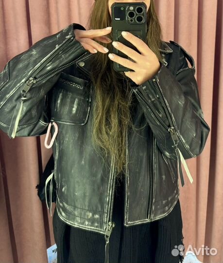 Кожаная куртка Monochrome