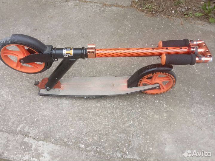 Самокат детский двухколесный бу