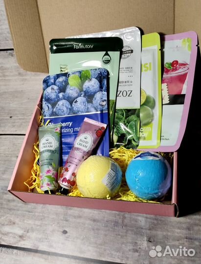 Бьютибоксы с косметикой