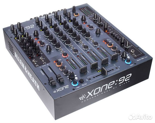 Dj микшерный пульт Allen & Heath xone 92