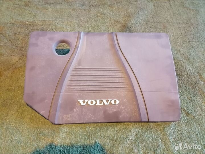 Декоративная крышка двс 4N5G-6A949-AJ Volvo S40 MH