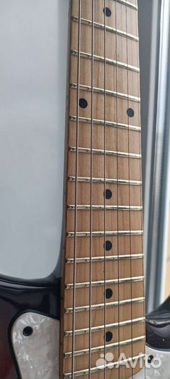 Электрогитара