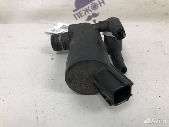 Моторчик бачка омывателя Ford Focus хэтчбек 5 дв