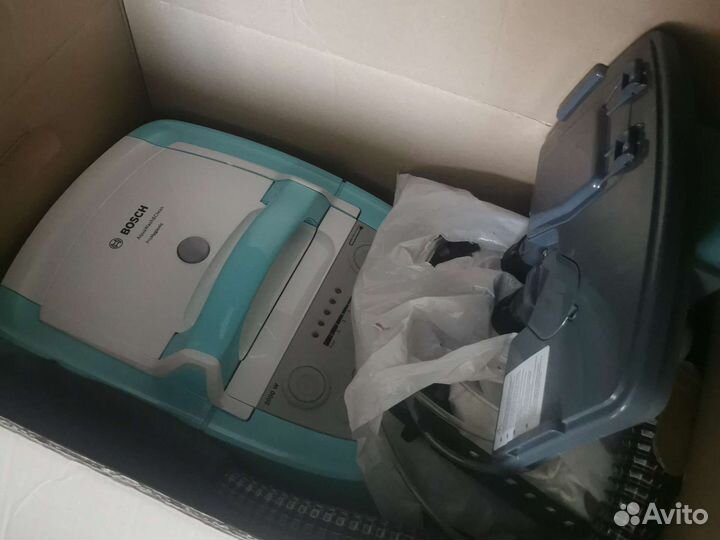 Моющий Пылесос Bosh aquawash & clean serie 4