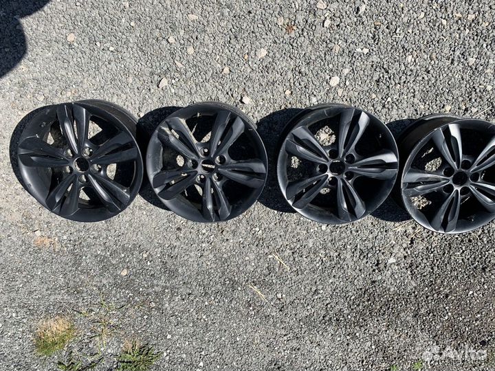Диски hyundai ix35 R17 ET48 DIA 67,1 5/114,3