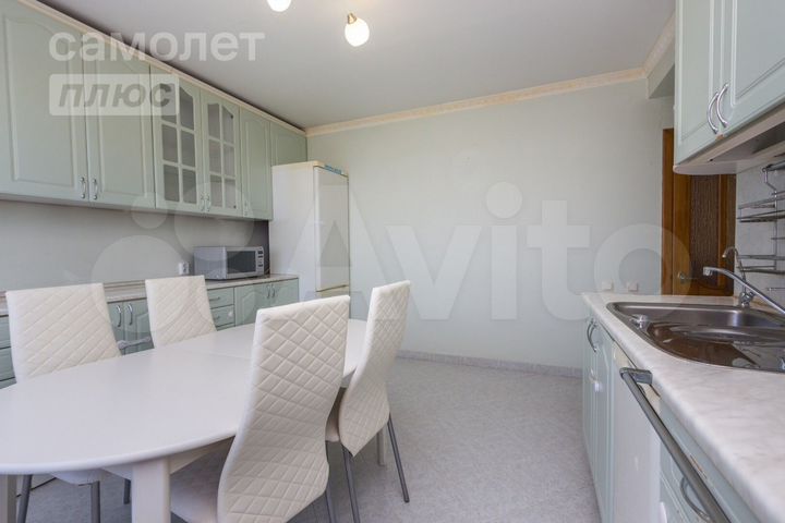 4-к. квартира, 154,1 м², 8/9 эт.