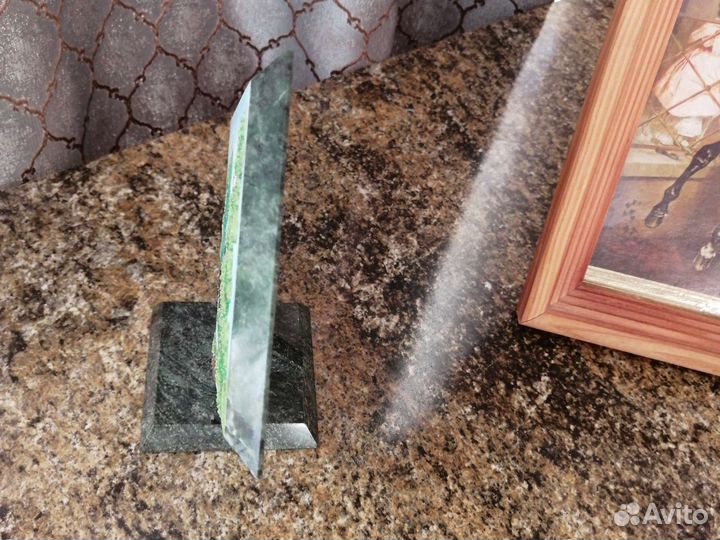 Картина из натурального камня