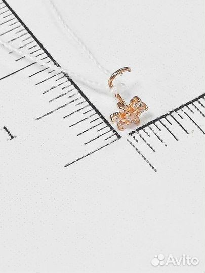 Золотой пирсинг с камнем