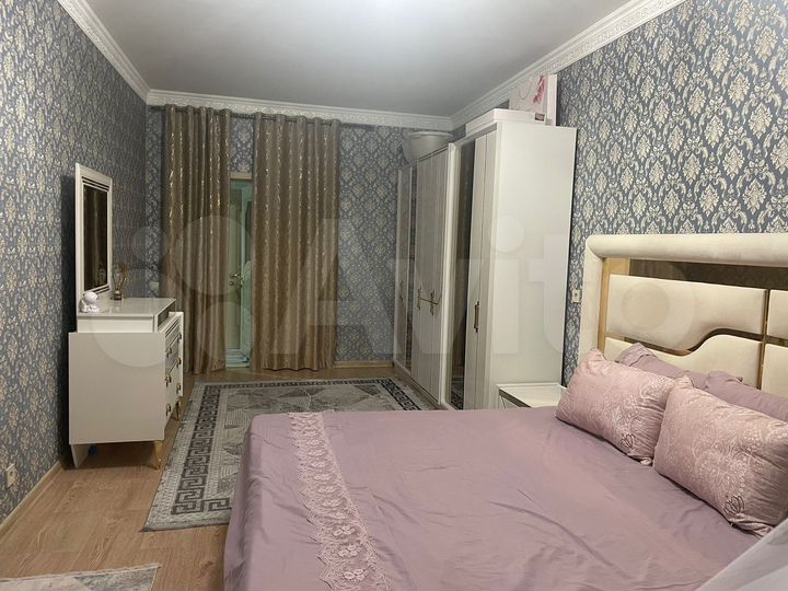 2-к. квартира, 95 м², 5/5 эт.