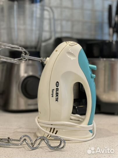 Кухонный миксер ручной