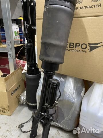 Амортизатореая стойка передняя w251 r-class