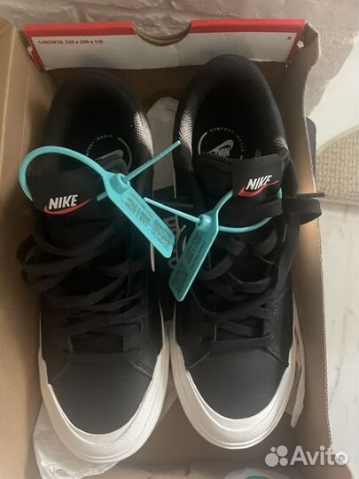 Nike court legacy lift black