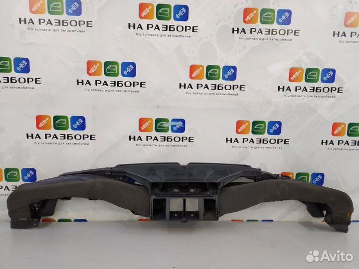 Воздуховод Lexus Lx570 3 3UR-FE 2010