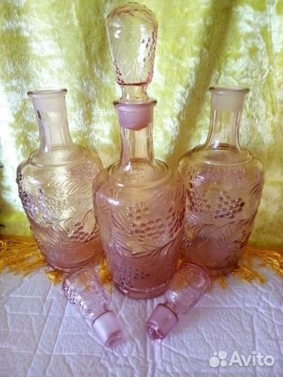Графины конфетницы цветное стекло СССР
