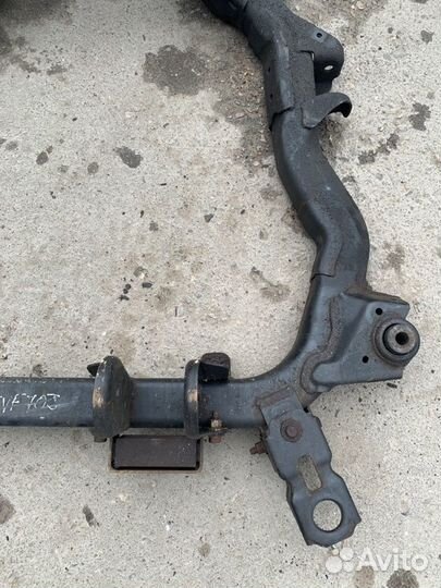 Подрамник передний передний Chevrolet Captiva