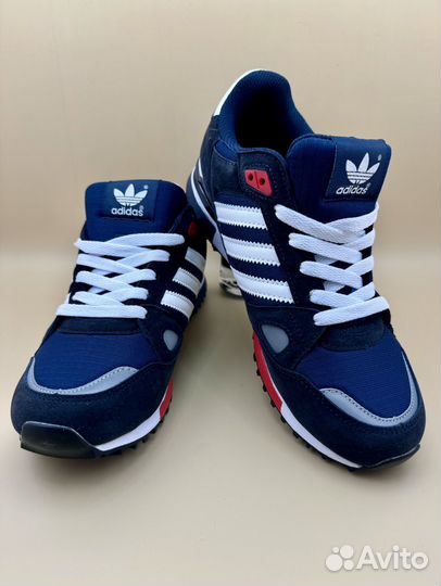 Кроссовки adidas ZX 750