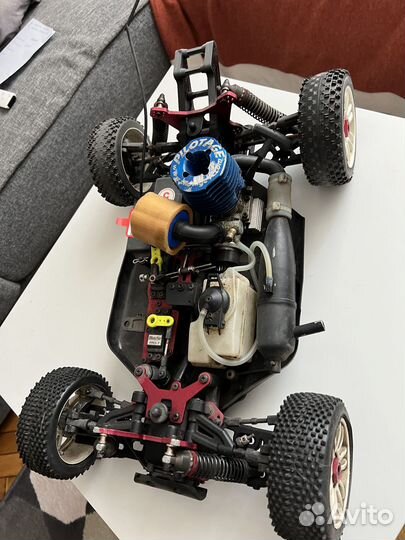 Машина на радиоуправлении с двс