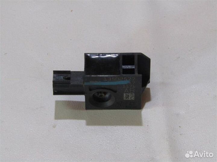 Датчик удара AIR BAG Opel Astra J хетчбек A16XER