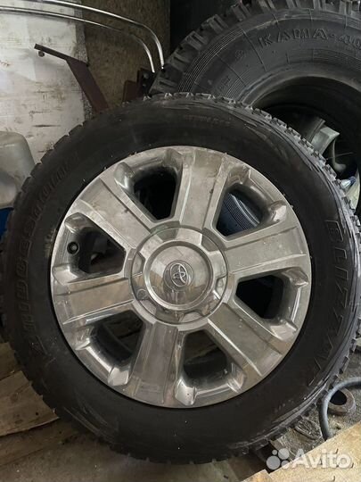 Bridgestone Blizzak DM-V1 275/55 R20