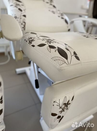 Косметологическое кресло Ирина гидравлическое