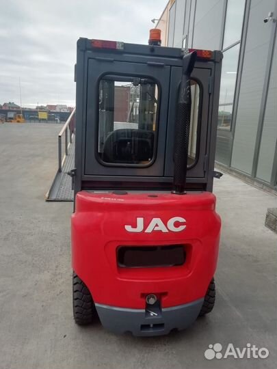 Вилочный погрузчик JAC CPCD15, 2023