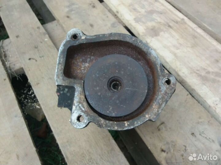 Помпа на д245