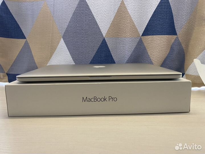 Macbook pro 15 retina 2015
