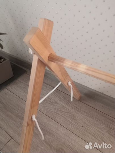 Стойка деревянная монтессори