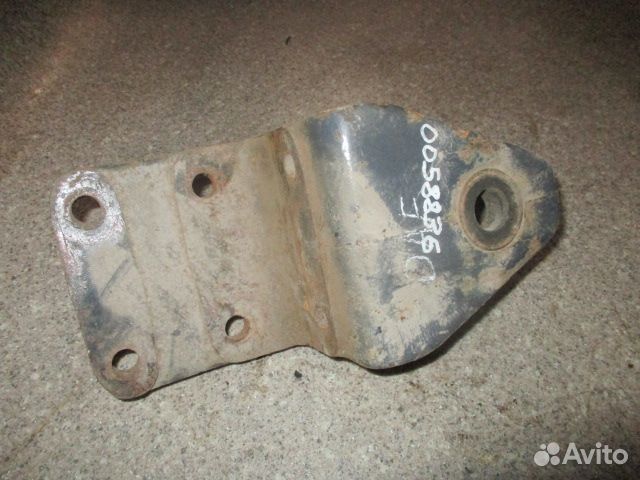 Кронштейн передней рессоры L DAF CF85.380 2003 DAF