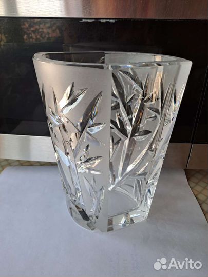 Лзхс Ваза Иней Смирнова Л.Д. хрусталь