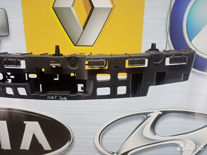 Кронштейн крепление бампера Renault megane 3