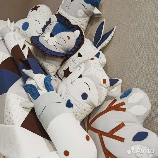 Бортики Зверушки для детской кроватки