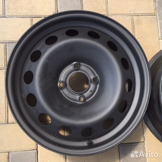 Штампованные диски R16