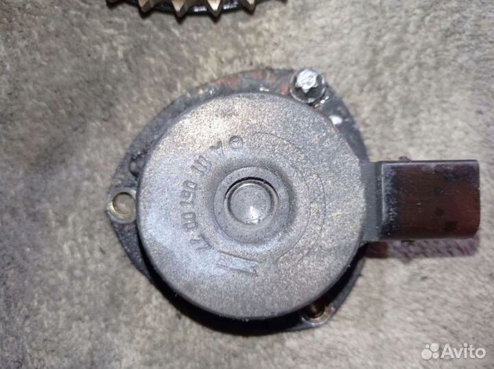 Mercedes 210 E W210 Фазорегулятор M111 (ванос )