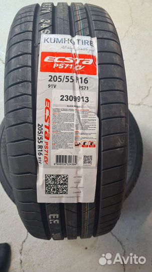 Kumho Ecsta PS71 205/55 R16 91V